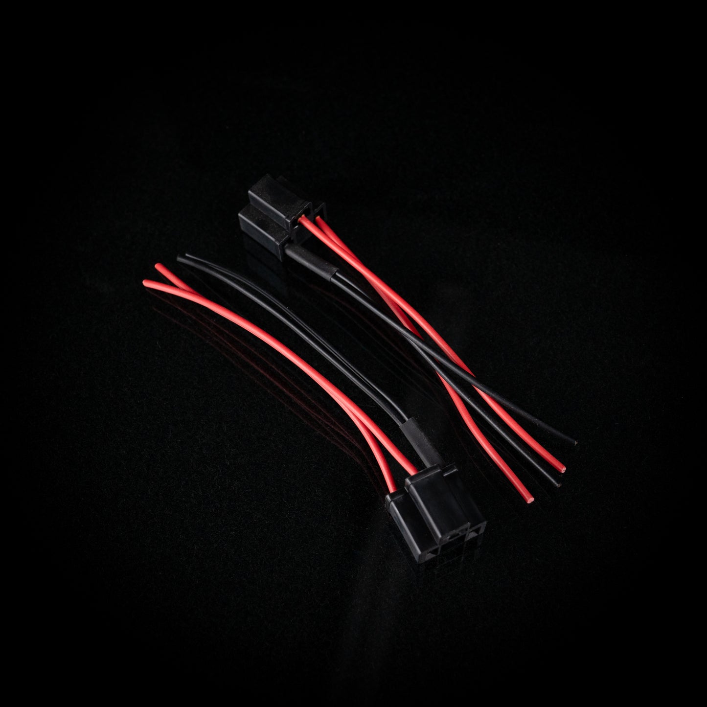H4 Female Plug Lead Pair