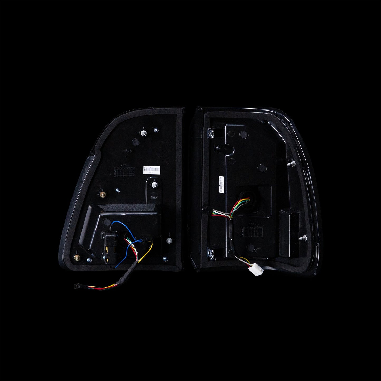 Blacked Out Toyota 100 Series Tail Lights 1998 - 2007 - Bushdoof Lighting