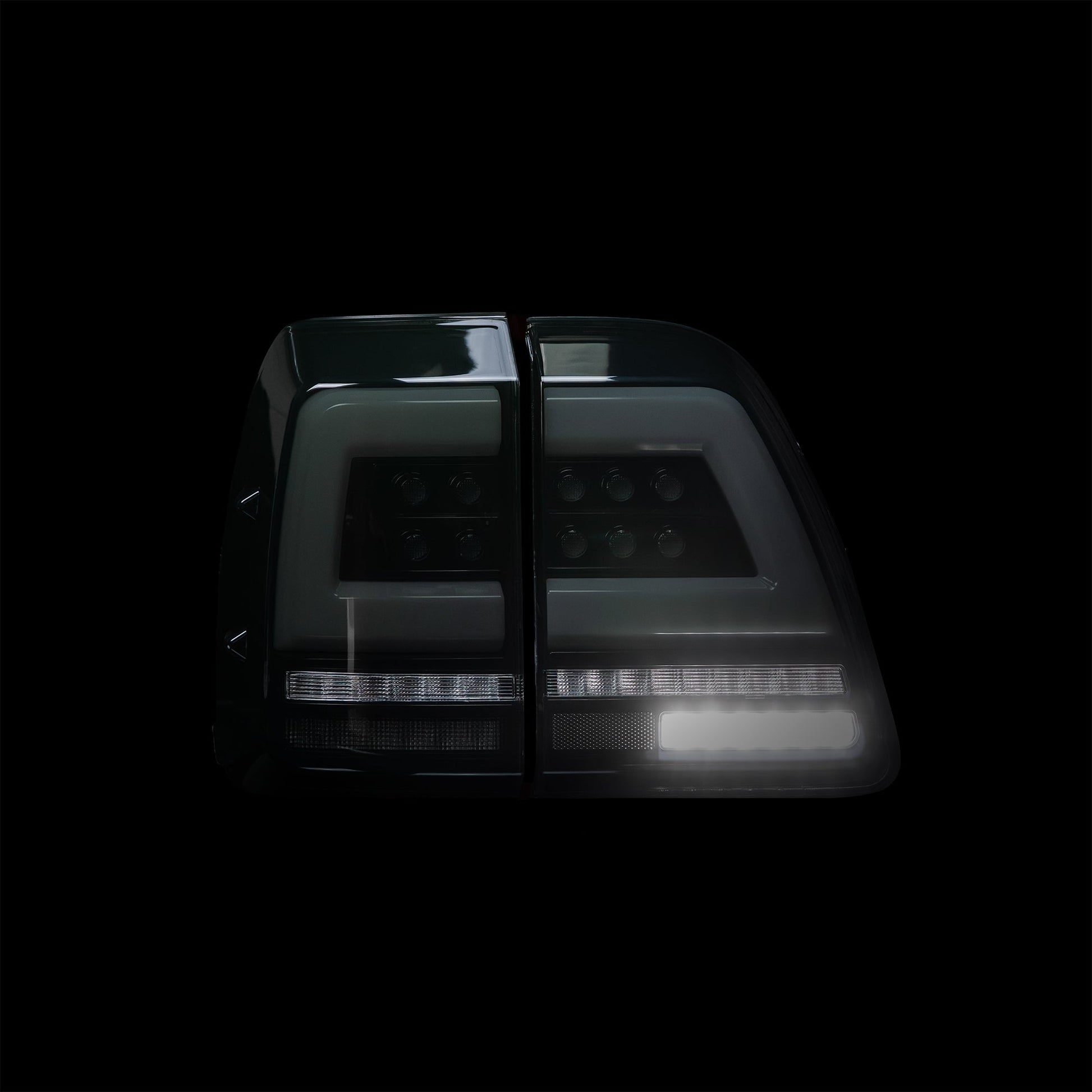 Blacked Out Toyota 100 Series Tail Lights 1998 - 2007 - Bushdoof Lighting