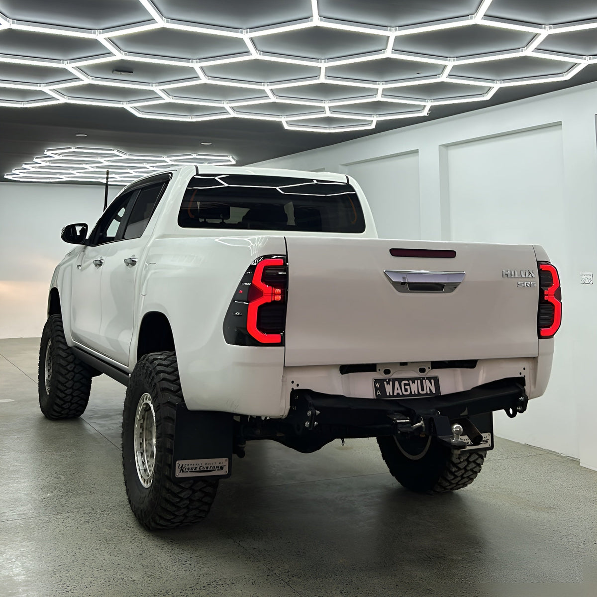 Build Your N80 Hilux Bundle - Bushdoof Lighting