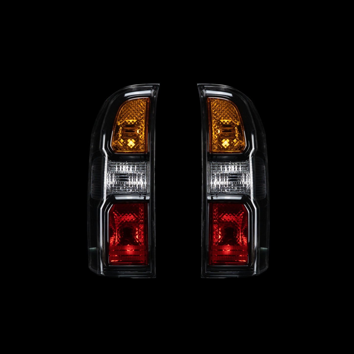 Dubai Style Tail Lights for Nissan GU S4 Patrol Y61 - Bushdoof Lighting