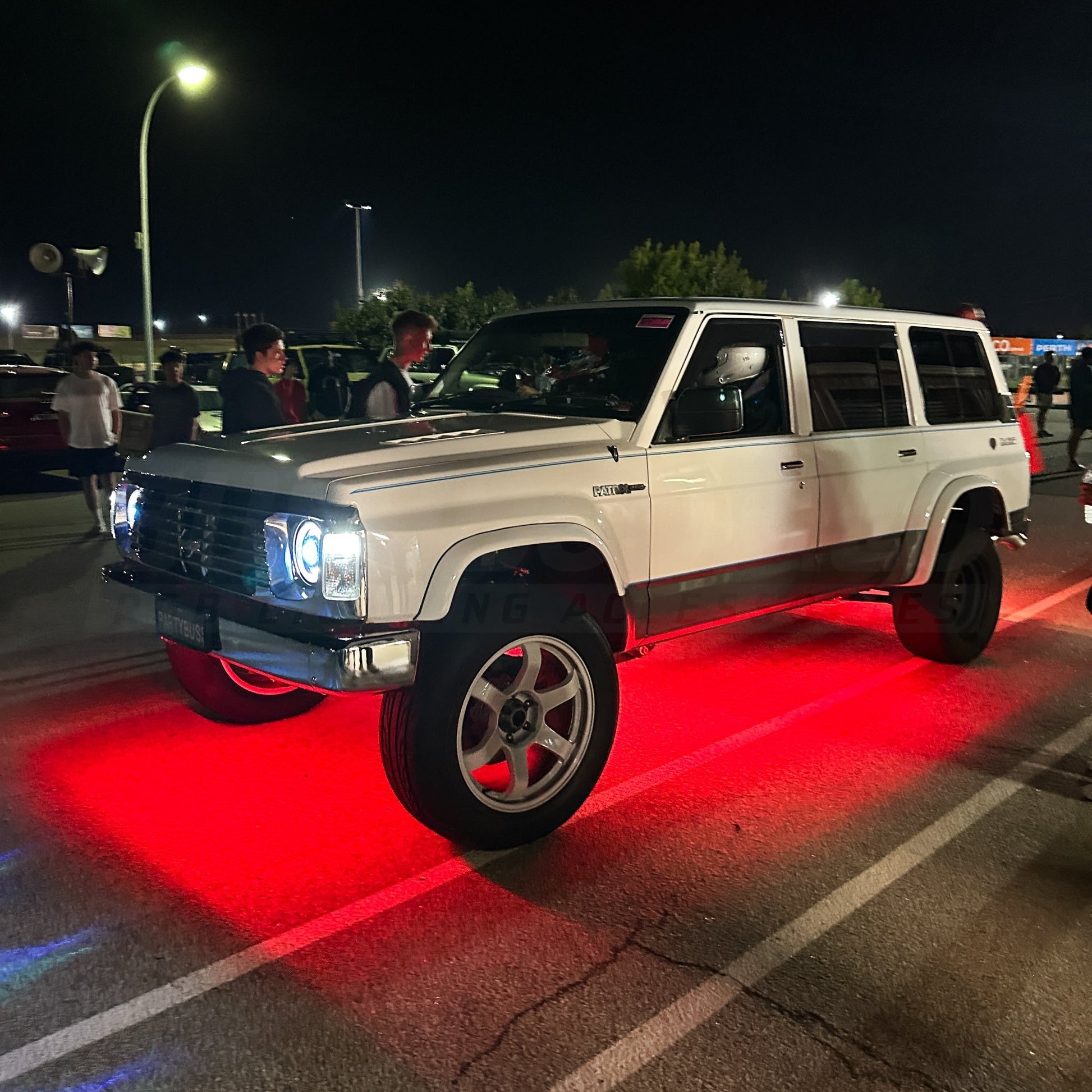'Partybuss' GQ Patrol Bundle - Bushdoof Lighting