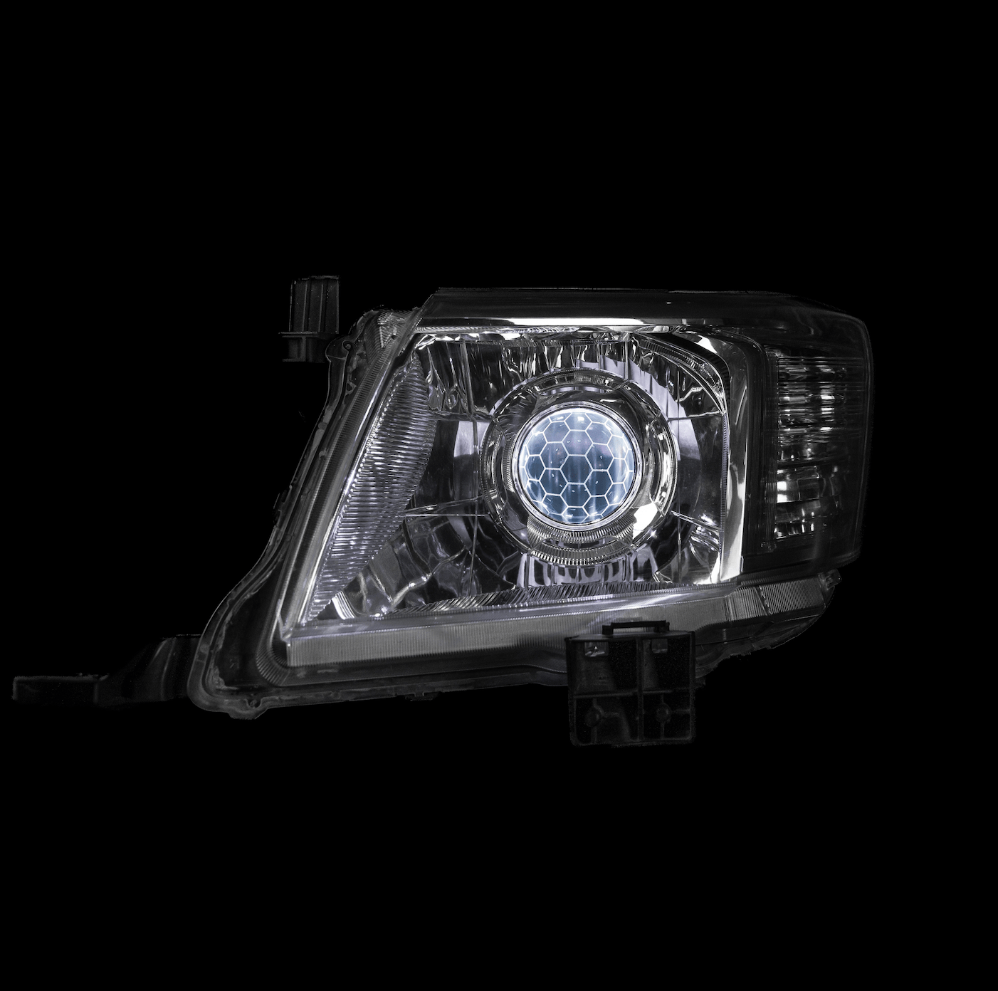 Toyota Hilux N70 OEM+ Headlights - Bushdoof Lighting